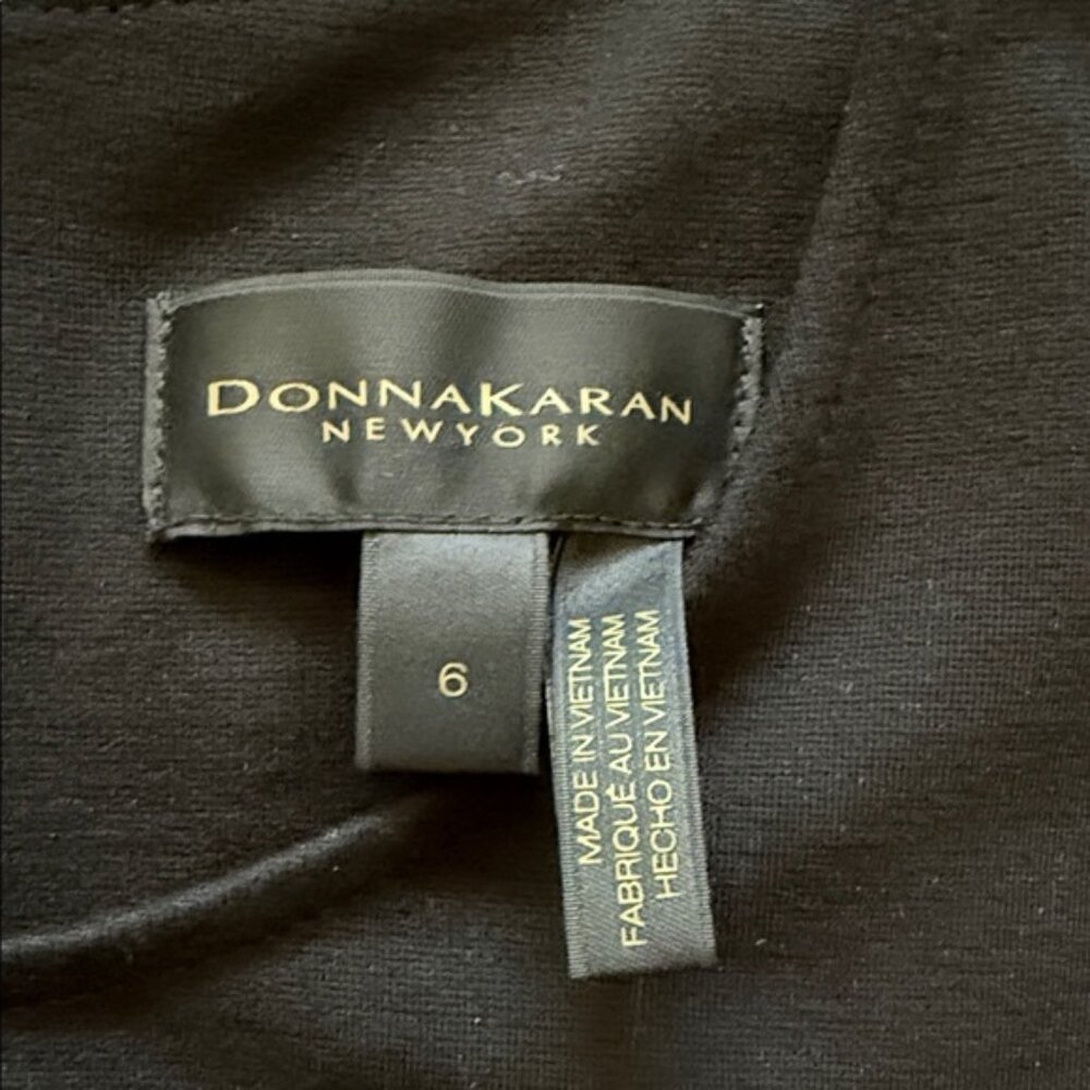 Donna Karan Sleeveless Ruffle Hem Black Dress Womens Size 6 NWT - Picture 4 of 9